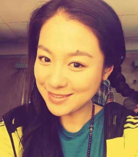 沈傲君|沈傲君：与聂远在一起10年有欢笑有泪水，嫁给乾隆后裔丈夫很幸福