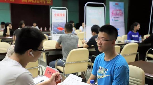 大学|985硕士因“第一学历”被拒绝，受到歧视后，还有必要继续深造吗