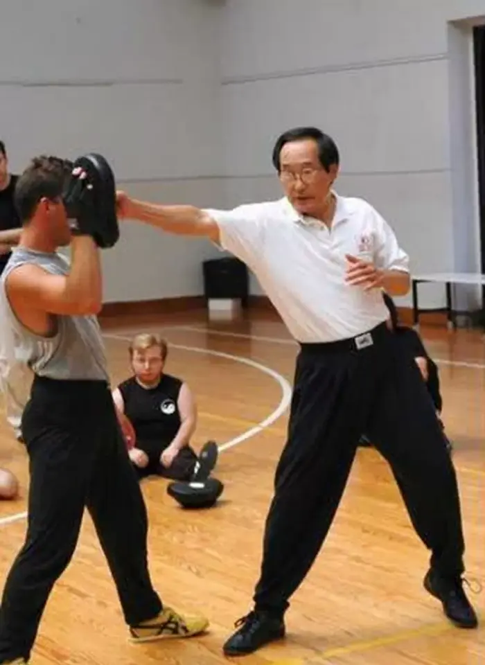 李小龙|细数李小龙生前的九大弟子, 现在大多数都处于世界巅峰!