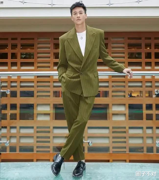 明星|长相随意却有一双大长腿，娱乐圈中的这4位明星，脸和腿很不相配