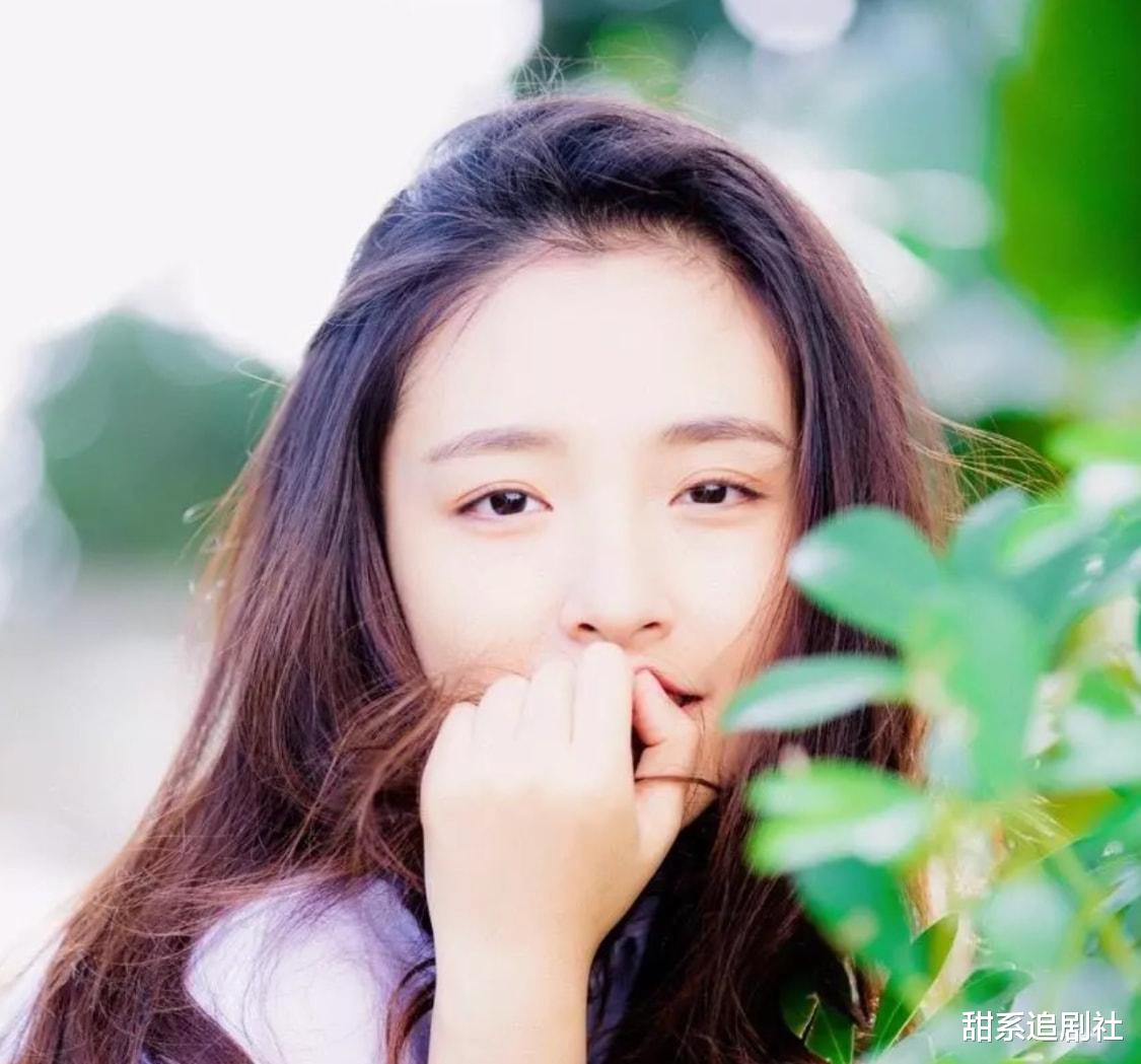 吴倩|吴倩新剧路透,长靴长腿亮眼,剧名一追一逆引关注