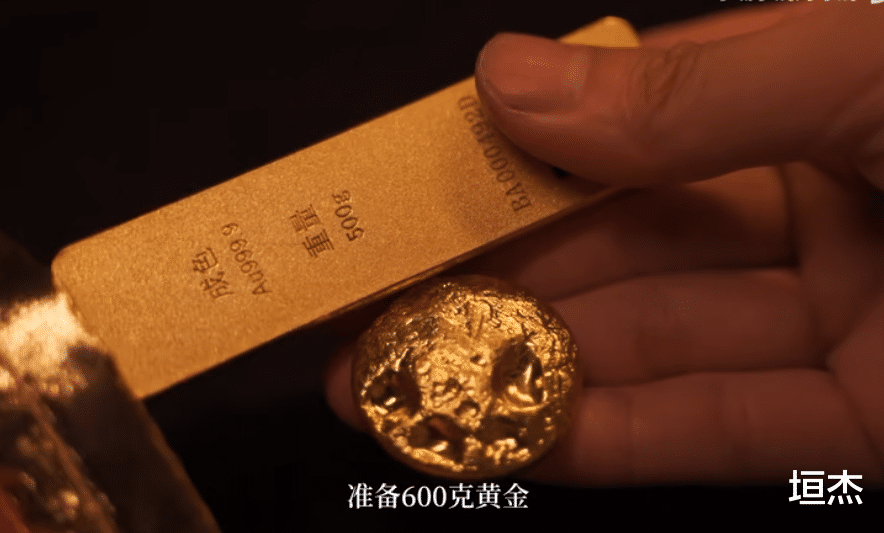 95后小伙自费20万,复原三星堆“黄金面具”,博物馆:来上班吧