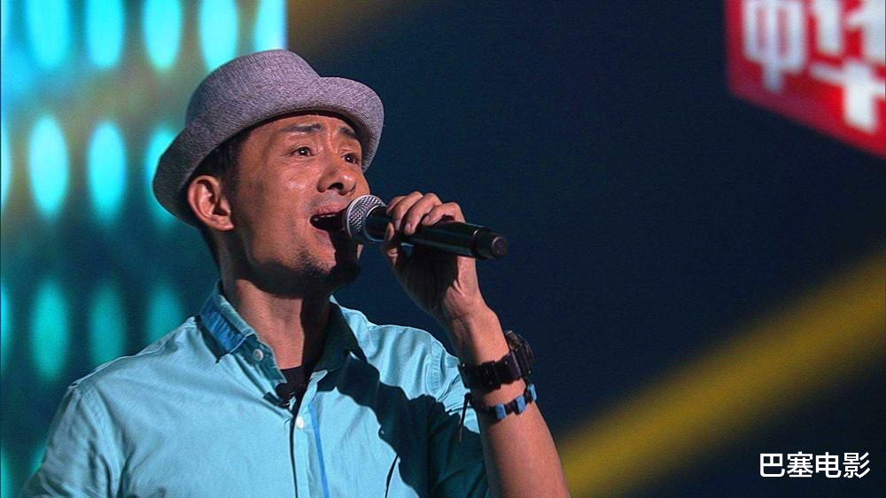 李佳航|过气选秀冠军的窘境：退圈换脸、商场走穴、被资本抛弃，一地心酸