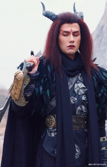 仙剑奇侠传三|《仙剑3》配角现状：重楼年收入过亿，邪剑仙瘫痪、水碧脸认不出