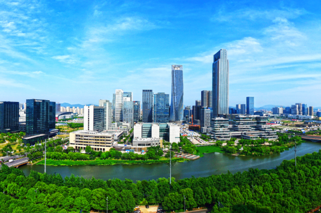 微信|网易CEO丁磊，从白手起家到游戏巨头，如今创业成功却开始养猪