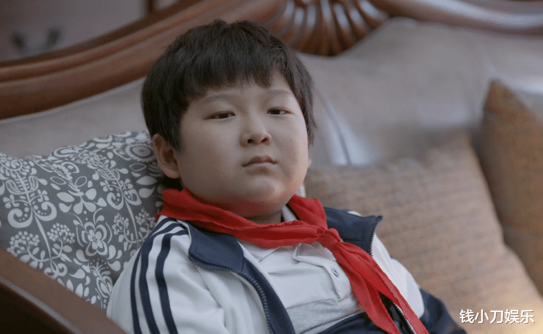 冯绍峰|除了张颂文,这剧男性全员不正常,冯绍峰最尴尬