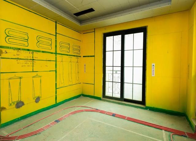 装修刚开始就看到满屋黄黄绿绿的墙固地固,证明你要交智商税了