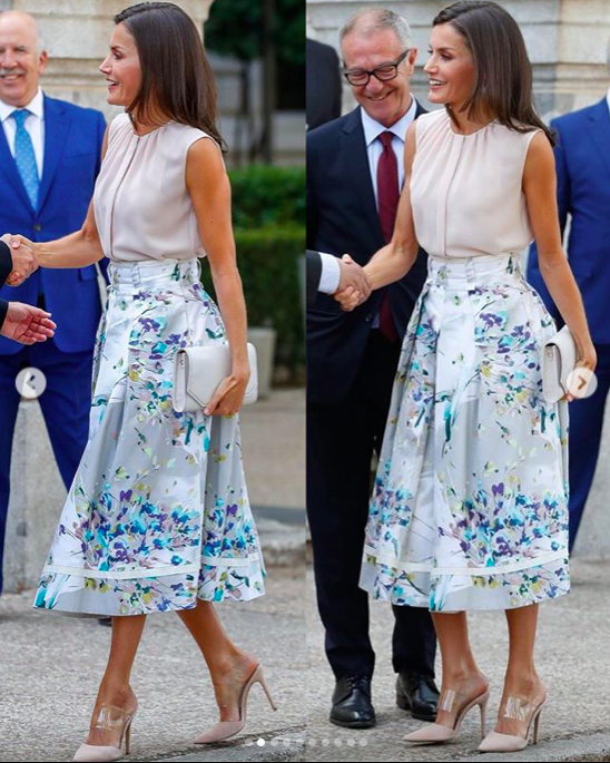 高职|梅根职场穿搭拷贝西班牙王后,这撞衫也撞太巧了,配色方案全抄