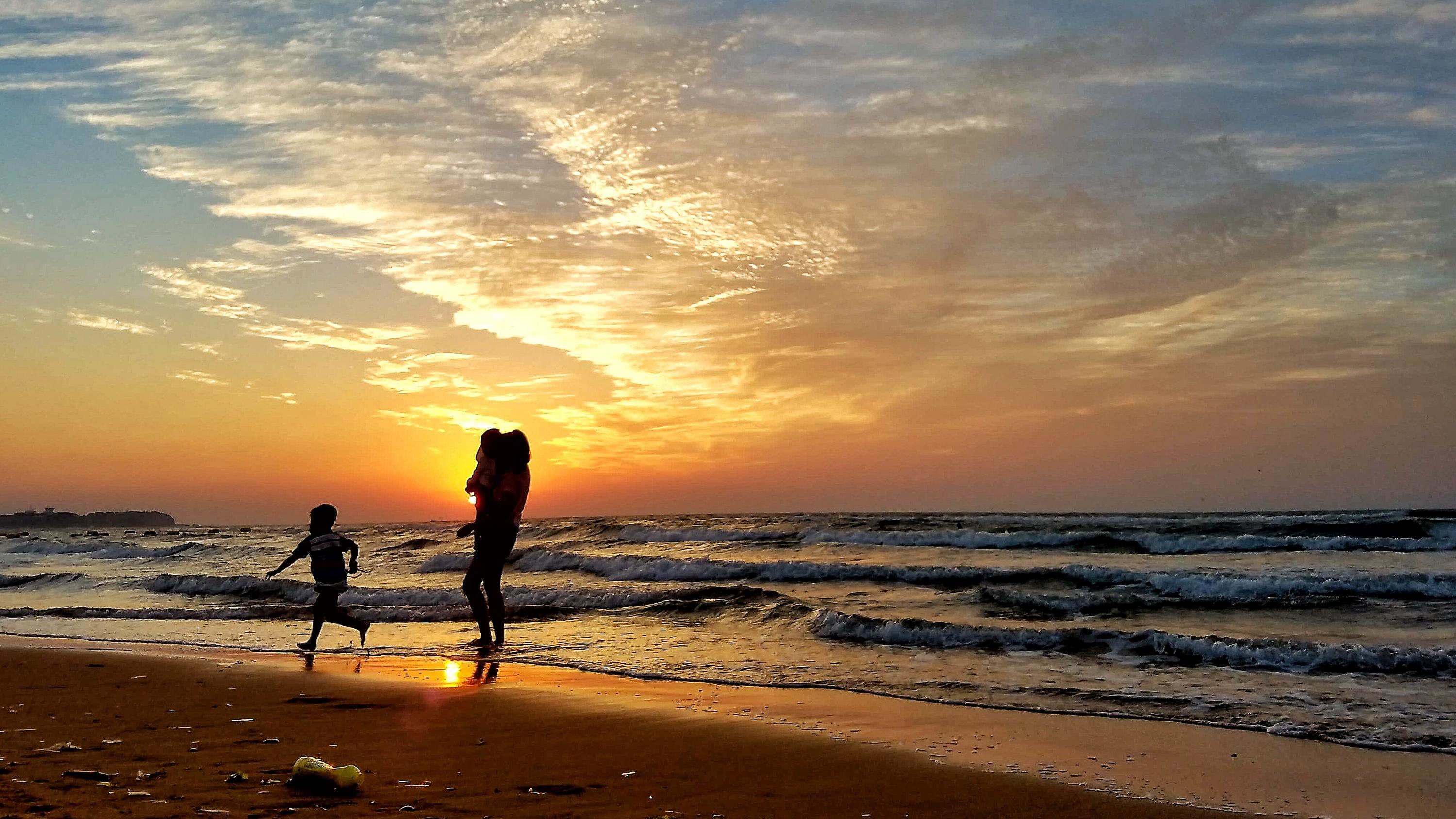 威海|中国第一个能看到海上日出的城市，你知道么？