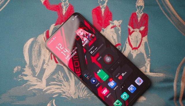 努比亚|努比亚红魔7Pro与RedmiK50电竞版全面对比:优缺点一目了然