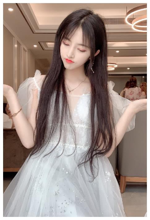 卸妆油 卸妆水，卸妆膏和卸妆油的使用有区别，看下哪种适合你