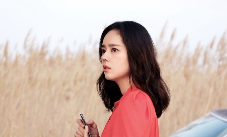 韩佳人|韩佳人综艺回归，《Circle House》展现反差萌，大方透露早婚原因