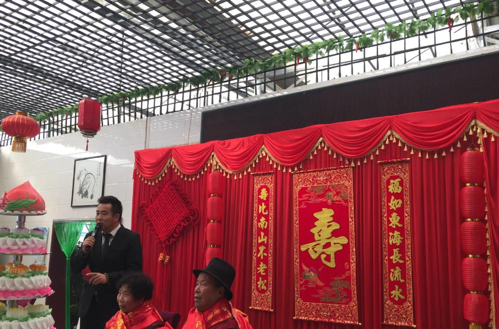 重庆老头拒缴电费与村支书闹翻,05年在其寿宴投毒:没想过会死人