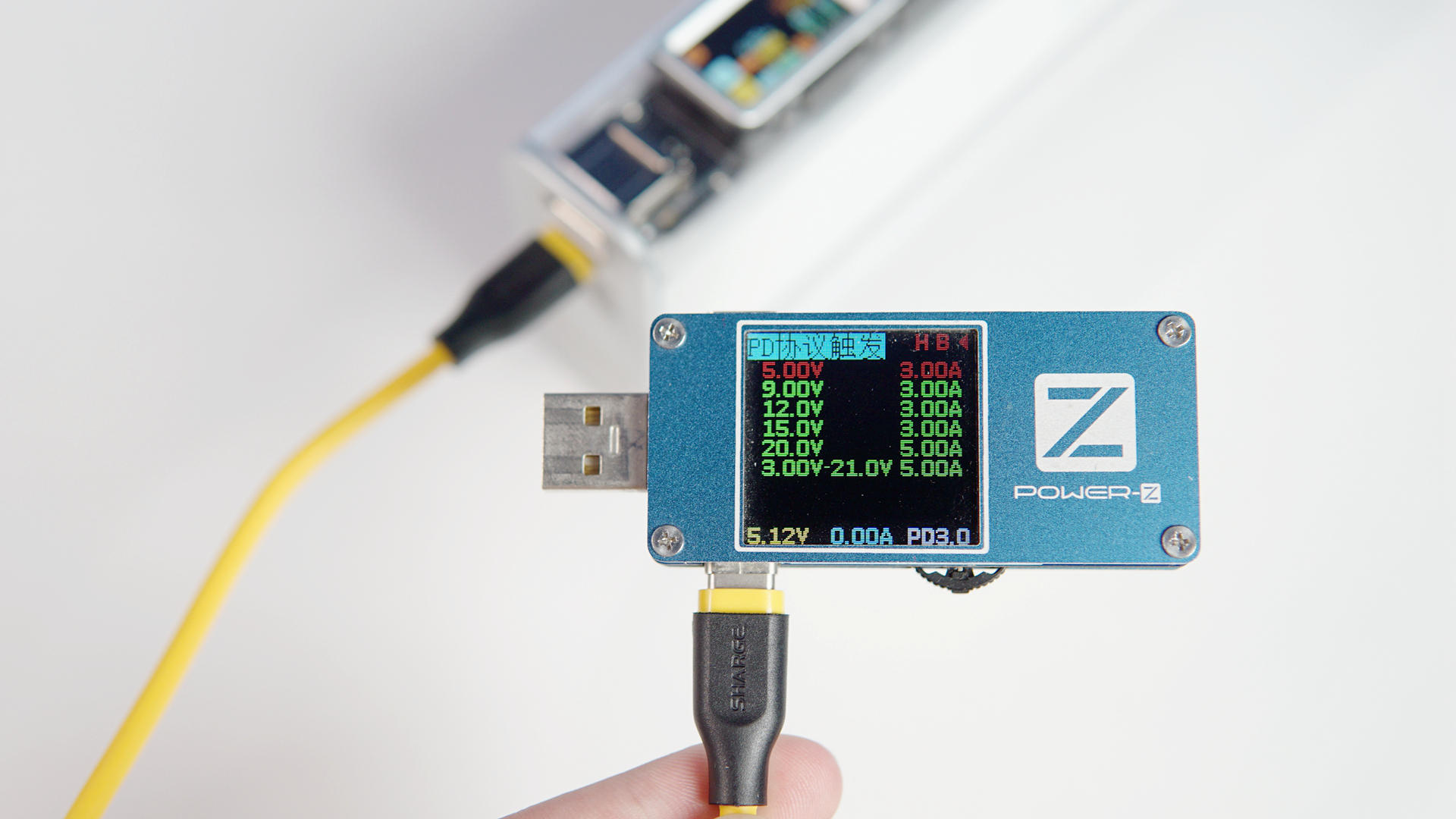 ssd|闪极130W超级移动电源测评：极客专属，颜值天花板?