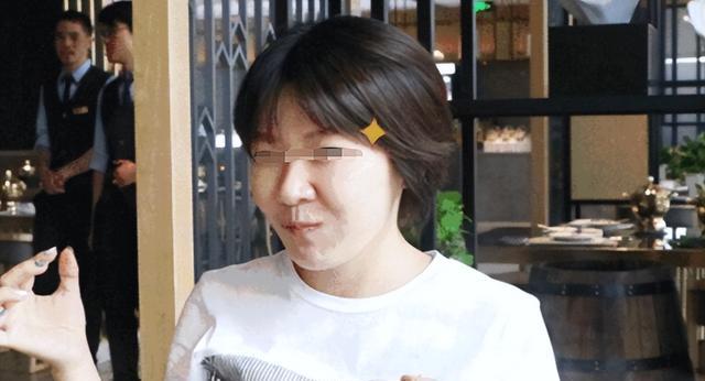 男子相亲,一顿饭花了800多元,吃完饭只因一句话,被女孩拉黑