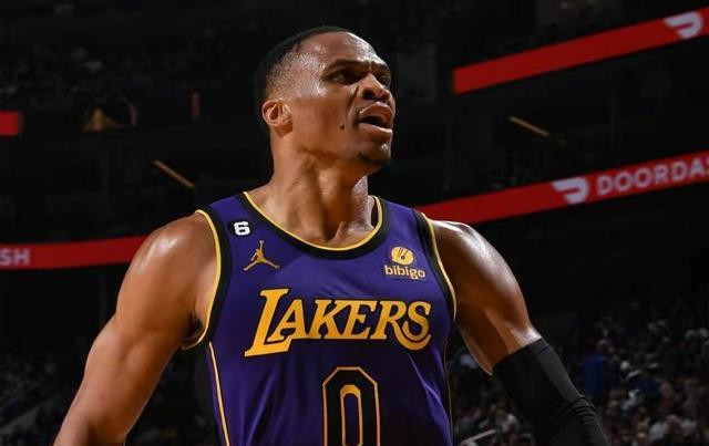 NBA一夜5大交易动态:勇士6换1交易哈登纳什谈辞职缘由