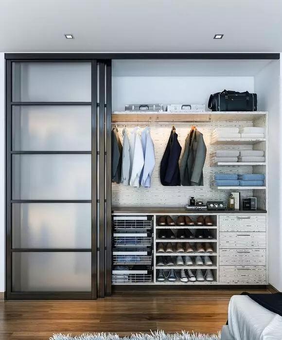 给我4㎡，小户型也能拥有实用的衣帽间