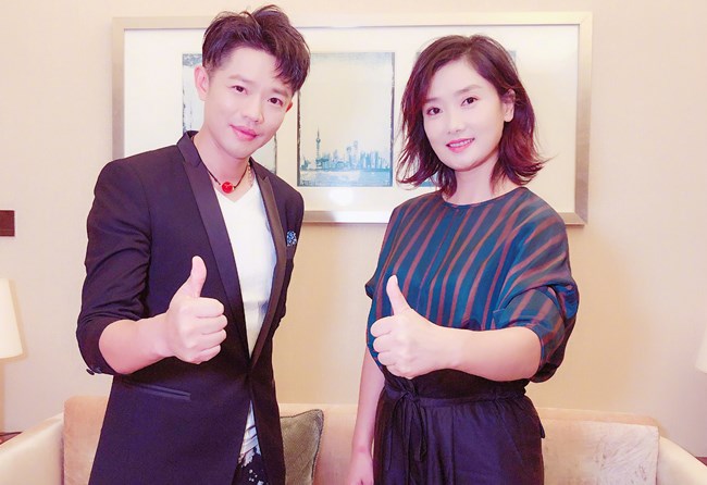 赵本山|41岁玲花真实生活状态曝光!出门从不化妆,在家下地种菜太接地气