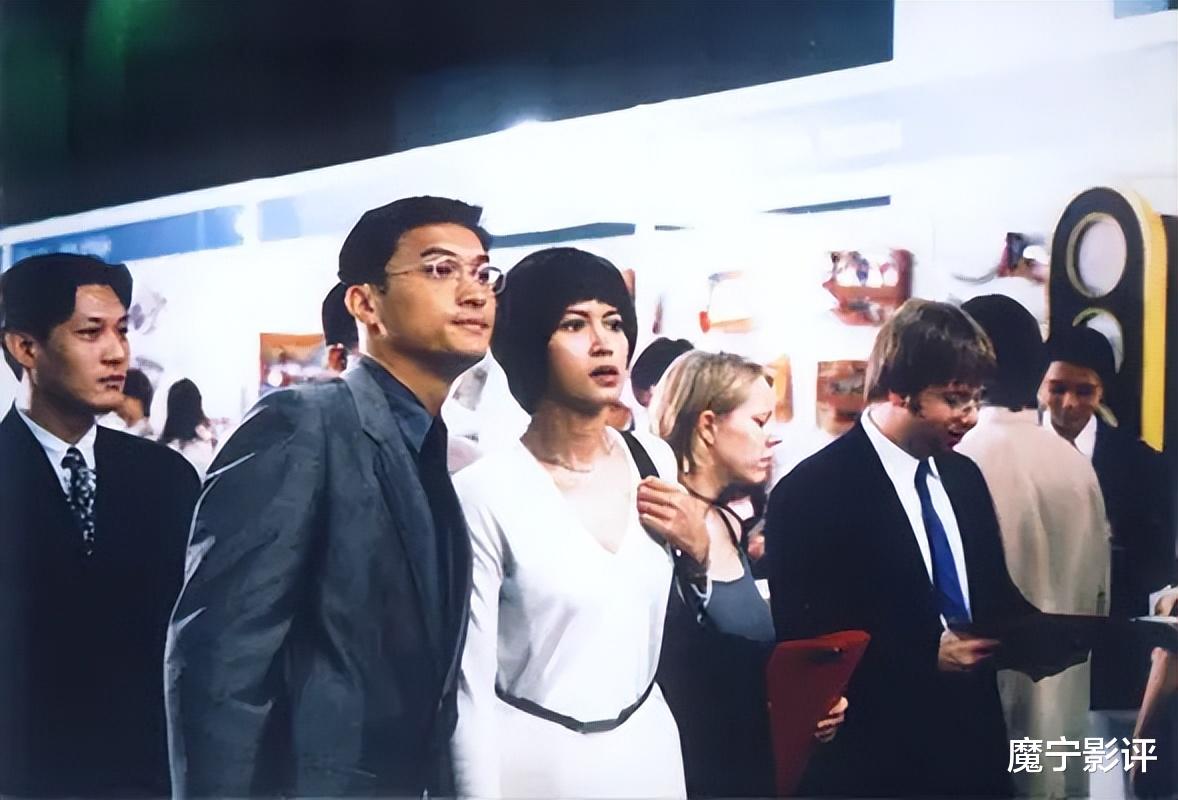 短发 天地男儿重播：戚其义天地系列短发美女，有人惊艳有人丑出新高度