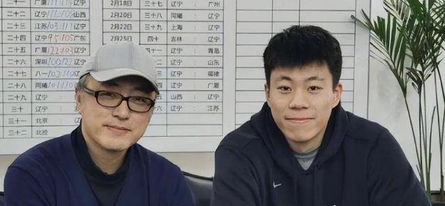 张镇麟|张镇麟最新决定，杨鸣再次收获意外之喜，球迷松了一口气