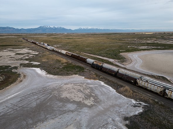 |DJI Mini 3 Pro评测:DJI最紧凑的机型终于“专业”