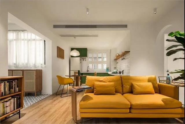 90后夫妻的复古风婚房,全屋不做吊顶,衣帽间里藏浴缸,太美了!