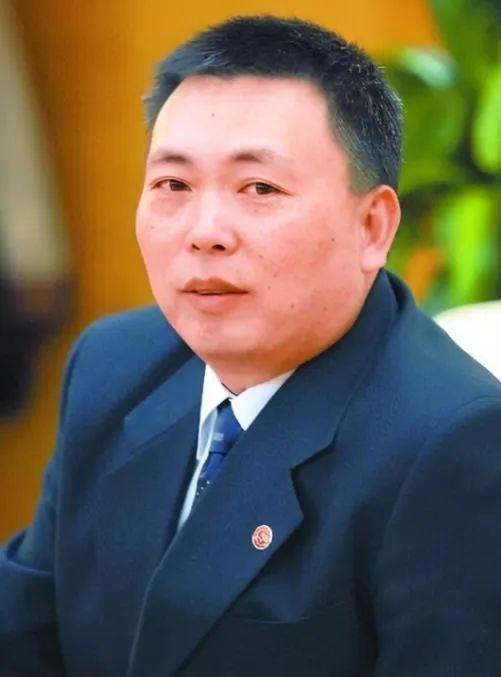 步步高|61岁段永平梦幻般的投资人生，深潜不露头，真是腾讯“铁粉”！