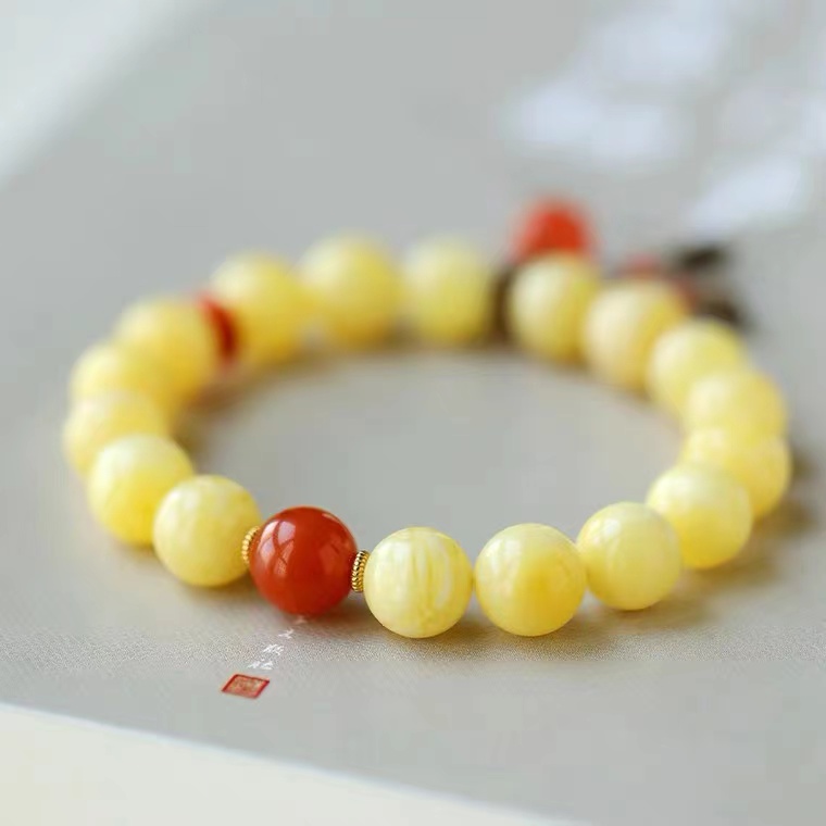 蜜蜡|蜜蜡藏深意，只待有缘人！