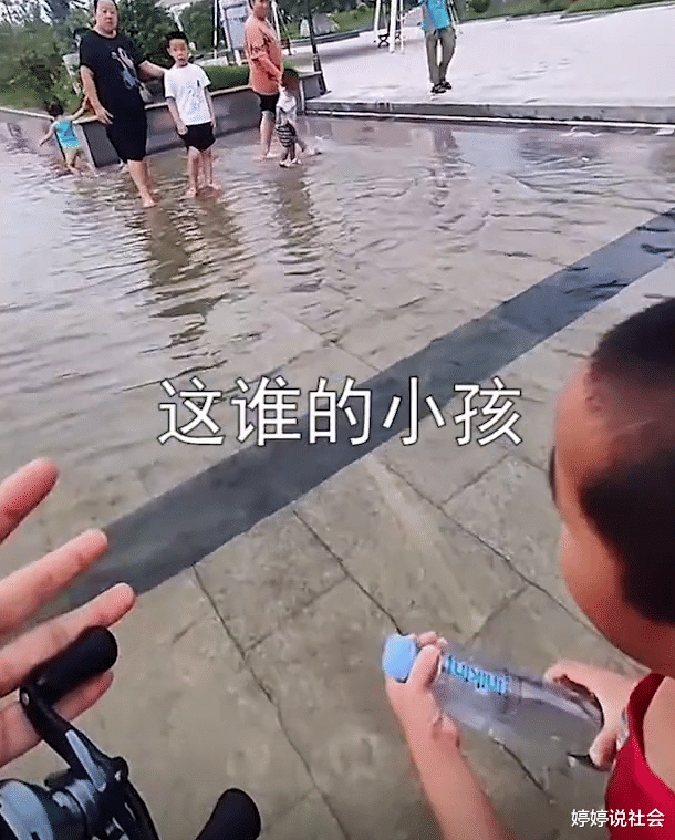 山东省|山东一男子钓鱼遇见孩子落水，紧急将其救起后，家长态度让人无奈