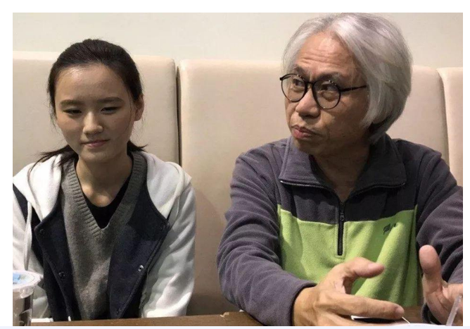 河南|高中女学生辍学后嫁给57岁爷爷，近照判若两人，就像中年妇女