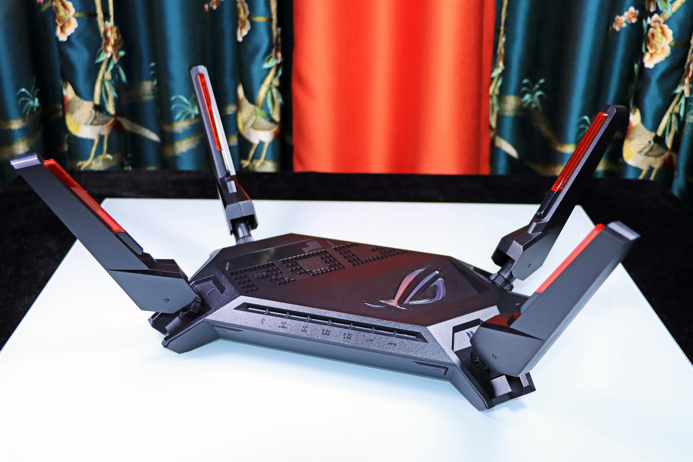 vivo|0.9L 体积!新潮 & 极简的 MiniPC——华硕 PN63