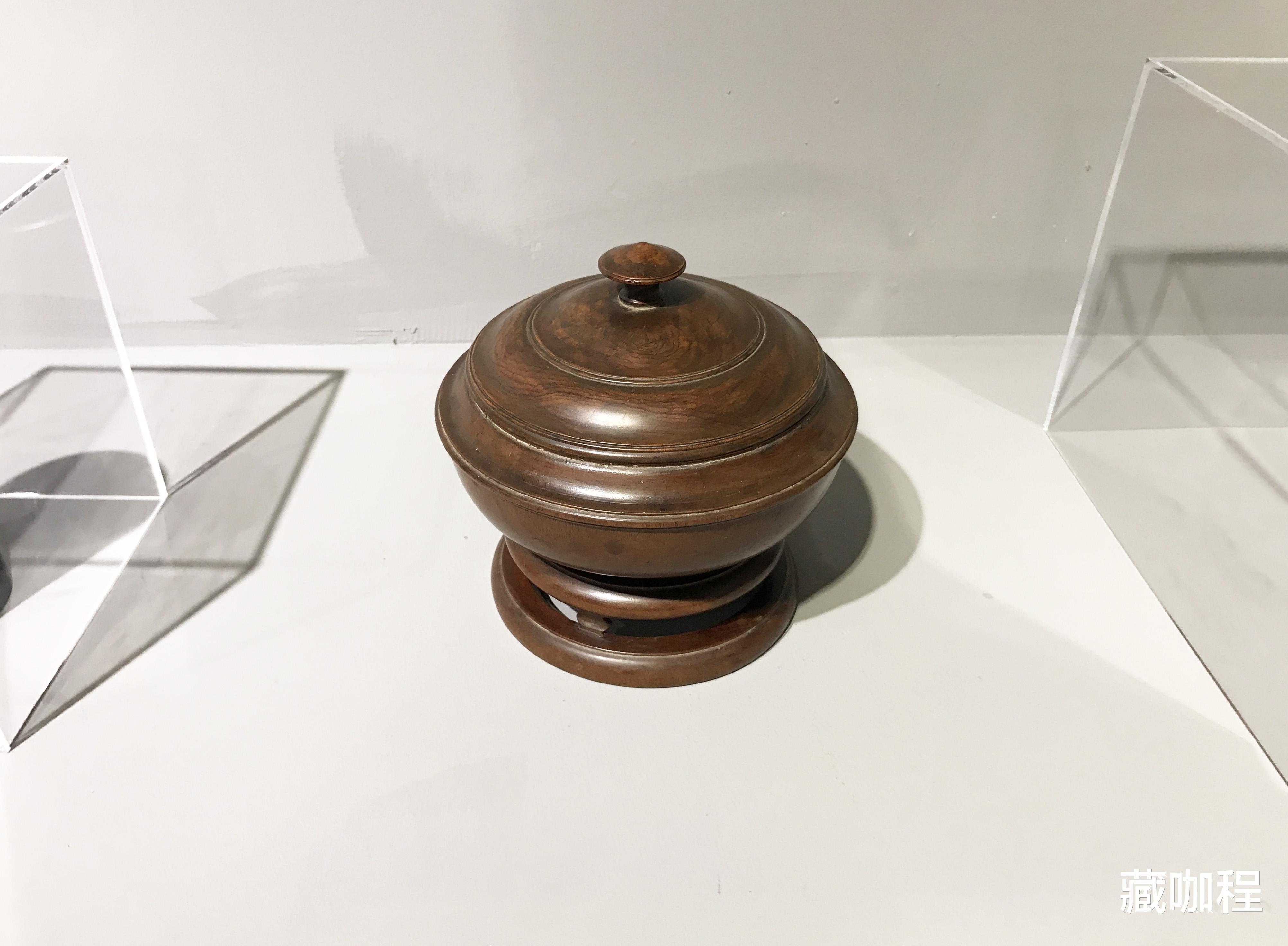 宝贝|盖、盒、座三件套,这个黄花梨宝贝是做什么的?