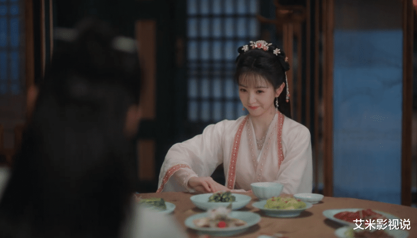 卿卿日常|白敬亭《卿卿日常》：开播17h，热度破8000，气势不输《苍兰诀》