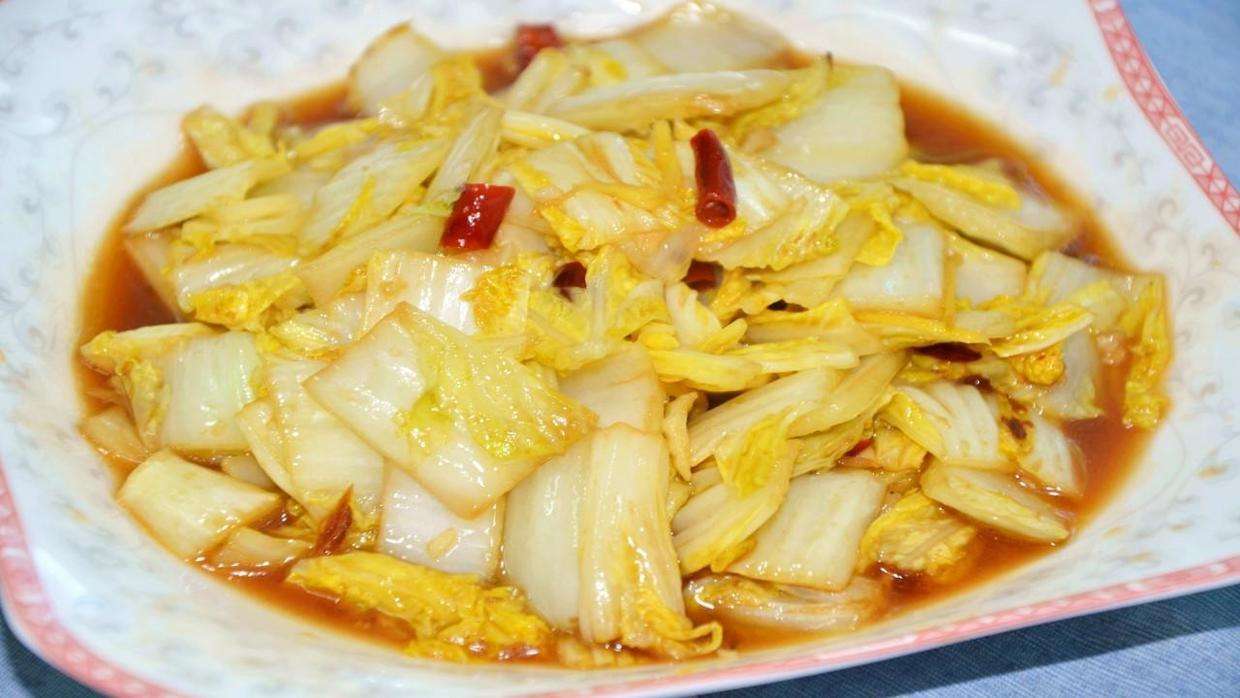“冬季白菜美如笋”，这6种白菜的家常做法，鲜香味美，简单易学