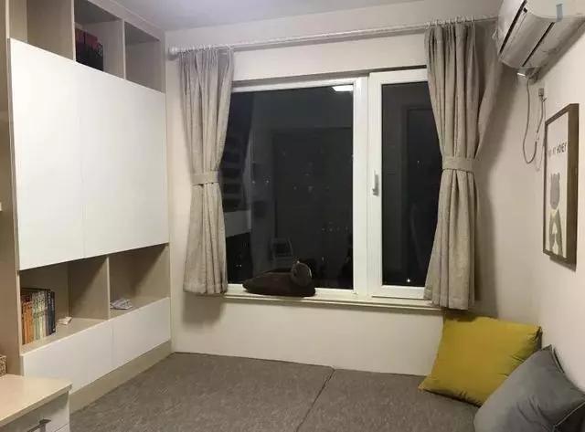 我家的柜子实用有创意、尤其是卧室阳台侧柜，邻居看了都羡慕