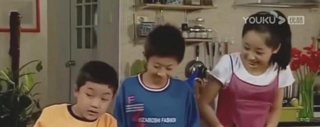 撞衫|诗诗穿过紫萱的衣服，梦华录、清平乐帝后穿同款，这些剧也撞衫了