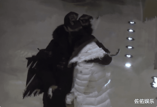 陈妍希|在陈晓怀中撒娇卖萌后，陈妍希晒照难掩好心情，肤白貌美少女感足