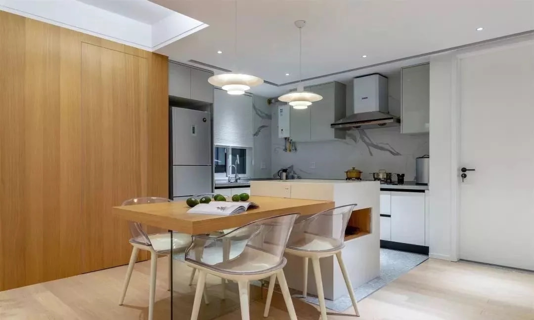 82平的小户型二居室,设计感十足,每个细节都让人感到惊艳