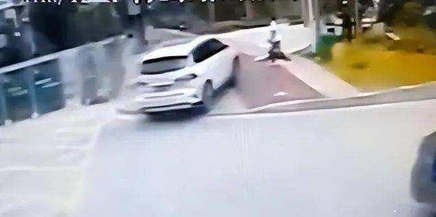 湖南,00后女子因离婚遭丈夫驾车连续2次碾压致死,已生2个孩子!
