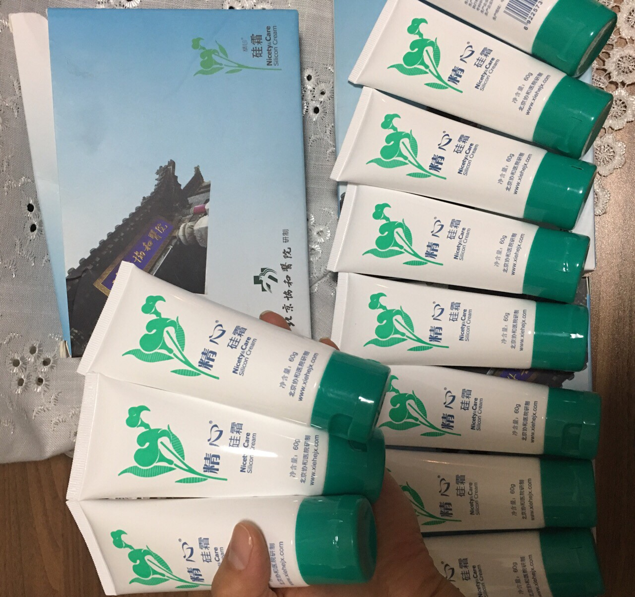 护肤品 老国货也有春天，细数那些“奶奶辈”的老牌护肤品，你用过几种？