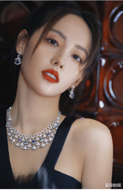 迪丽热巴|小八卦,王一博张艺兴,买超张嘉倪,范冰冰汪小菲