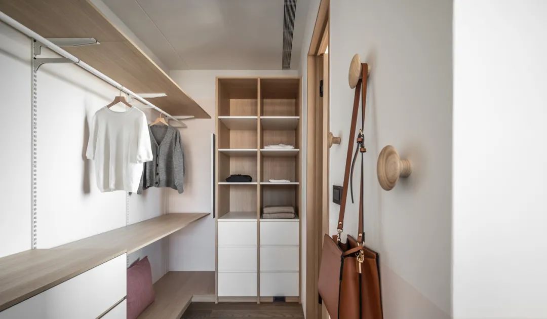 120m2原木+极简：入住2年还整洁如新，有娃的家庭快看！