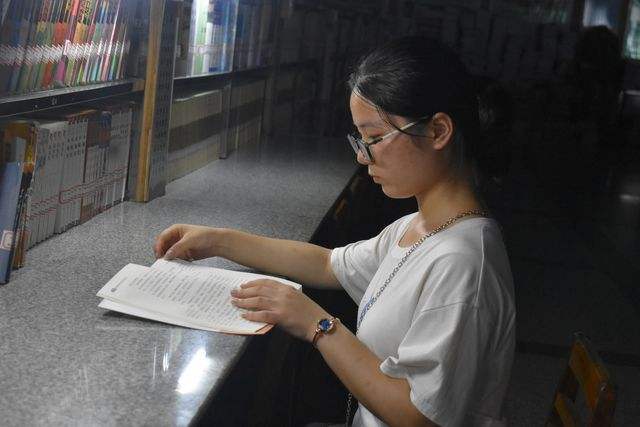 韦东奕|北大女生夸下海口，要追到“韦神”韦东奕，网友们鼓励其勇气可嘉