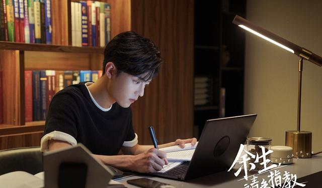 肖战|看完肖战的采访,方知大道至简,网友:还是多读点书吧!