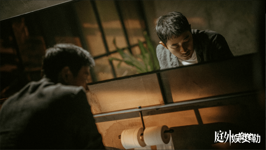 罗晋|雷佳音视帝之路遇“劲敌”,罗晋出道19年有望圆梦,《庭外》牛了