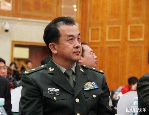 黄宏|春晚钉子户黄宏：29岁上春晚，55岁被撤职后隐退，他经历了什么