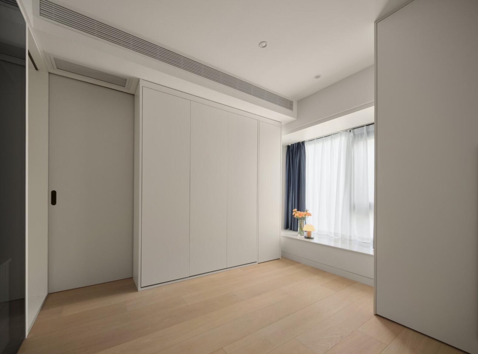 入住过,才知道自己缺什么!她二次改造时,直接做了26组柜子