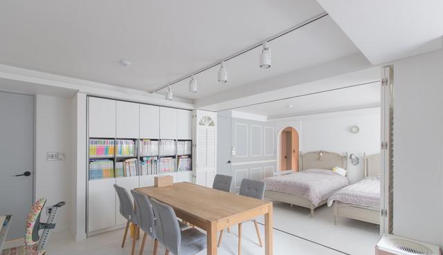 买大平层的都是土豪？一家4口的239，装修不奢华却十分接地气