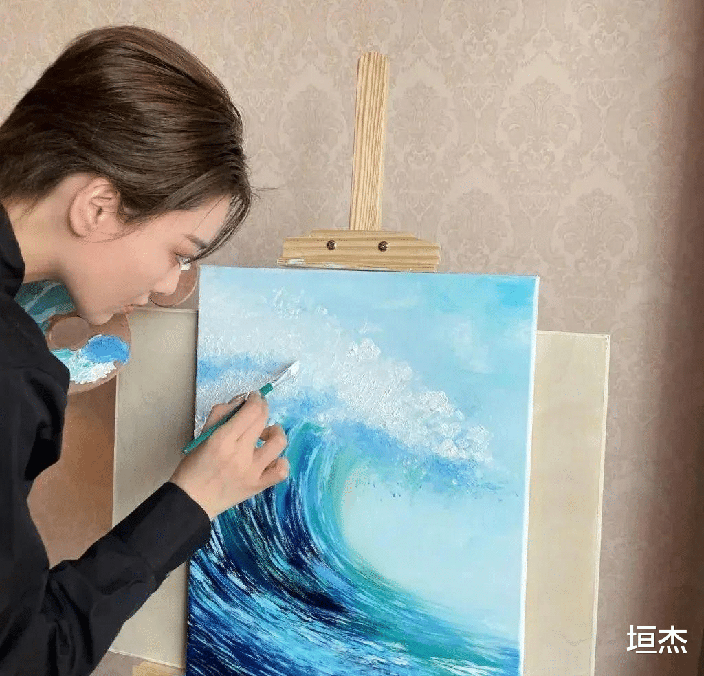 徐静蕾|表面是过气演员,实际是“隐藏画家”,这6位女星个个妙笔生花