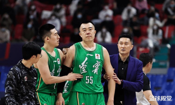 韩德君|辽闽赛后！朱世龙被打服，杨鸣谈小将差距，并重提韩德君的价值
